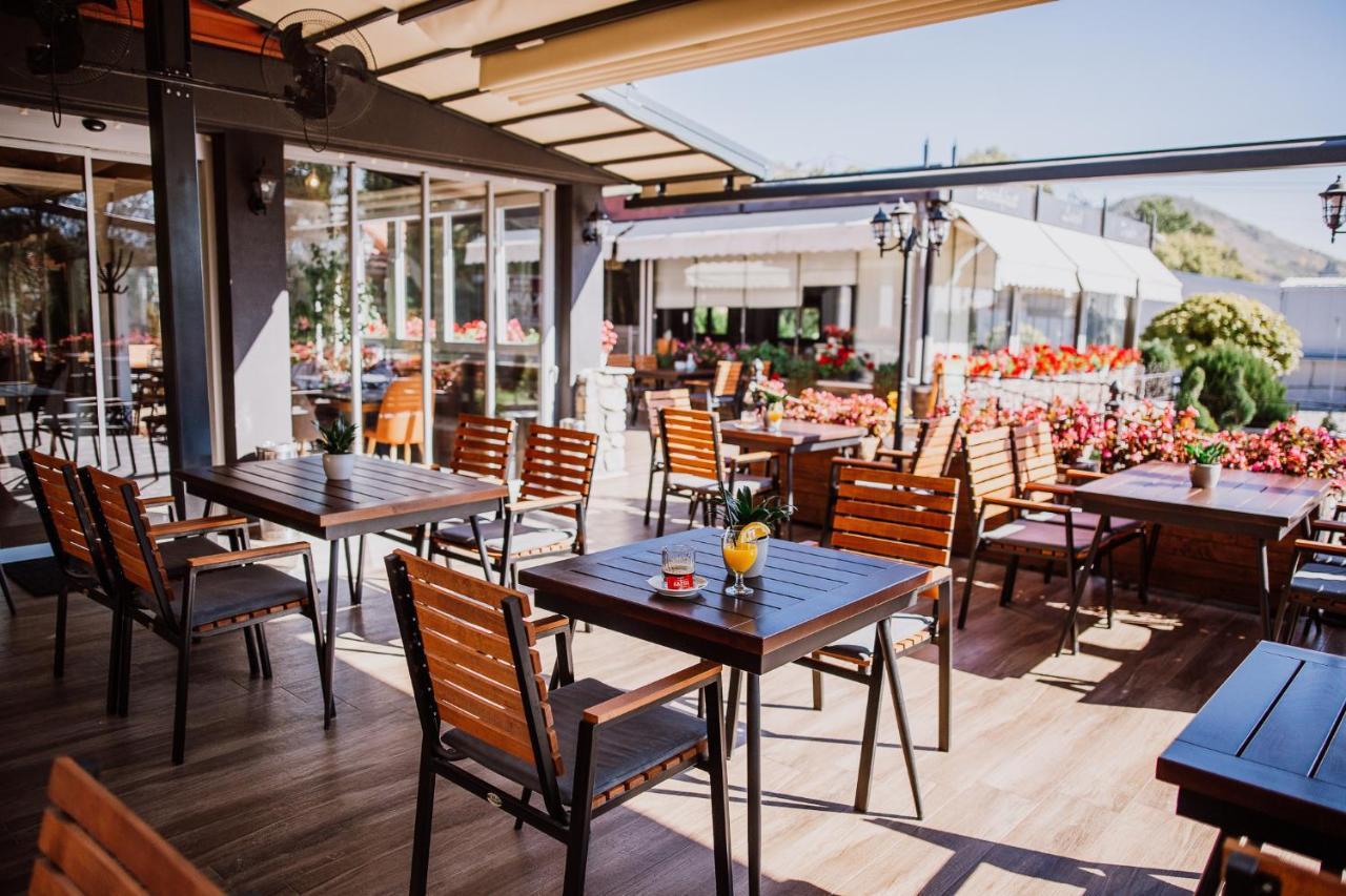 Hotel Kapri Битола Экстерьер фото